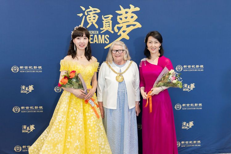 《新演員夢》英國首映