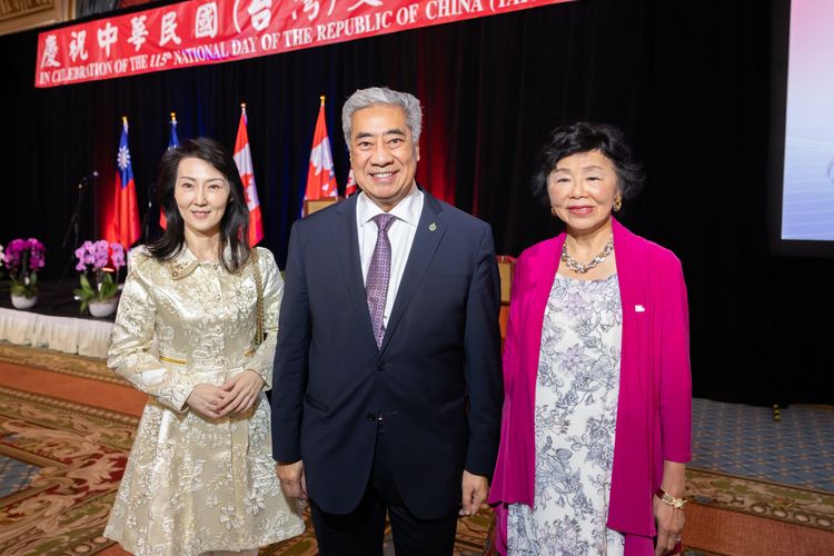 新世紀影視以舞蹈開場渥太華臺灣第115屆國慶慶典